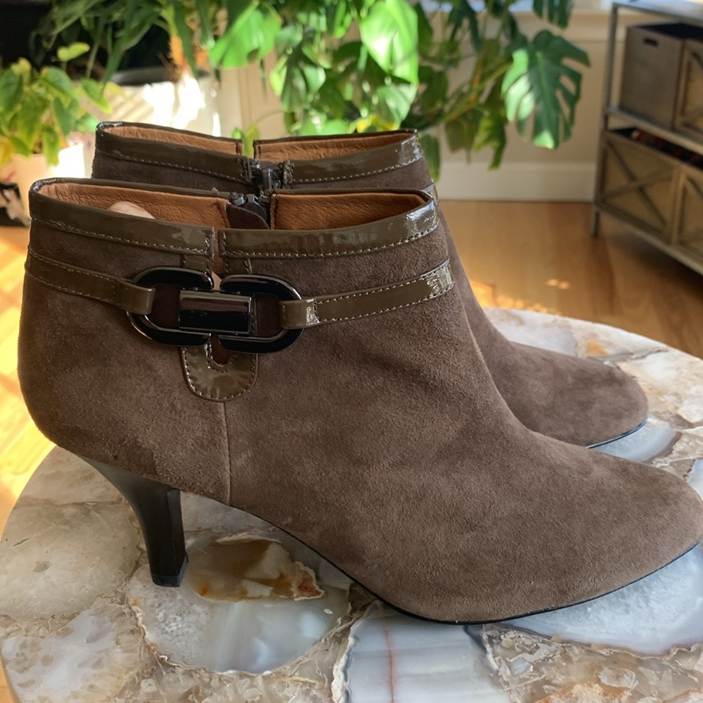 Sofft Belvedere Leather Ankle Bootie Brown Size 11 NEW without tag